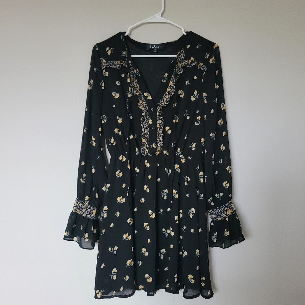 Lulu's Floral Daisy Mini Dress